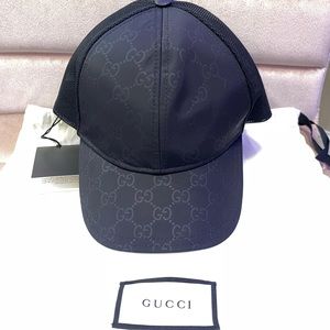 Large Men’s Gucci Baseball Hat